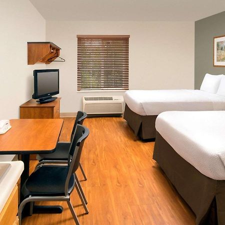 Woodspring Suites Akron Portage Lakes Bagian luar foto
